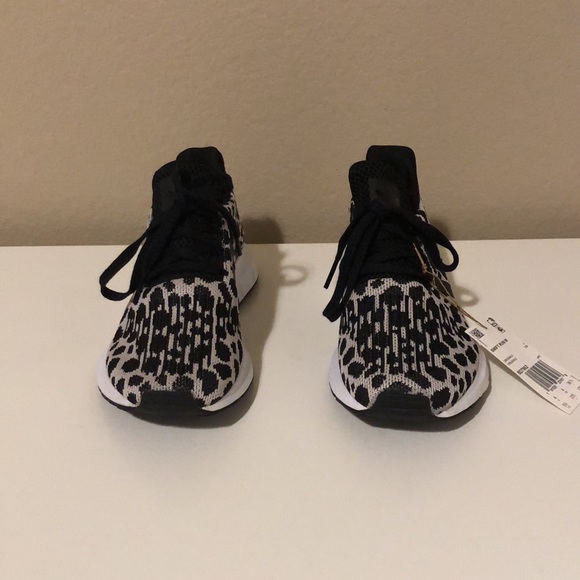 Adidas Swift Run Sneaker - Picture 4 of 4